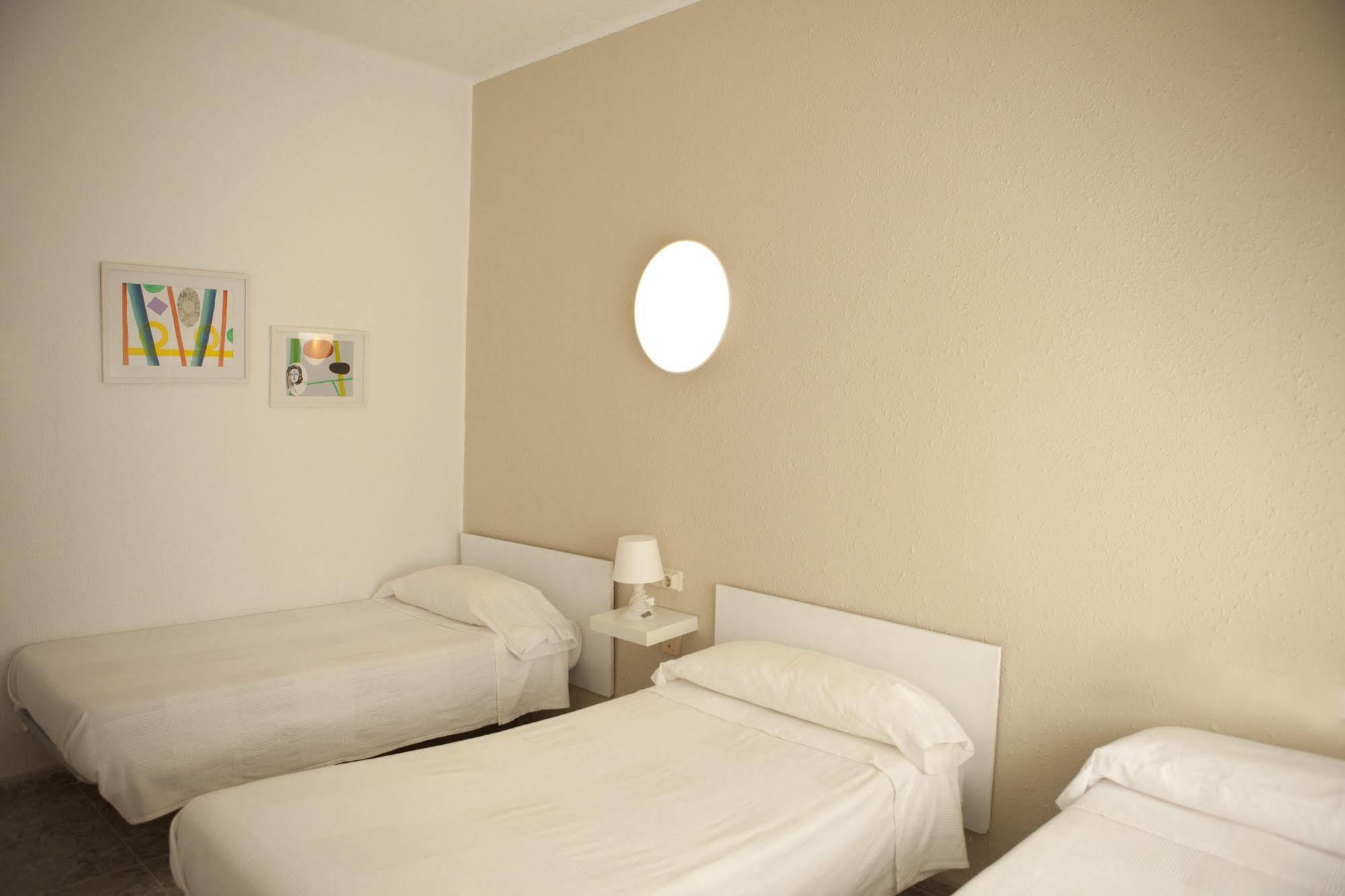 มัลวาร์โรซา บีช รูม Hotel บาเลนเซีย ภายนอก รูปภาพ